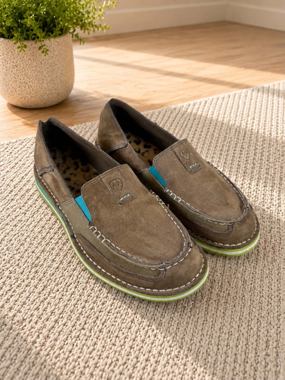 Ariat Cruiser 10017457 Womens 9B Brown Suede Slip On Loafers Western Casual